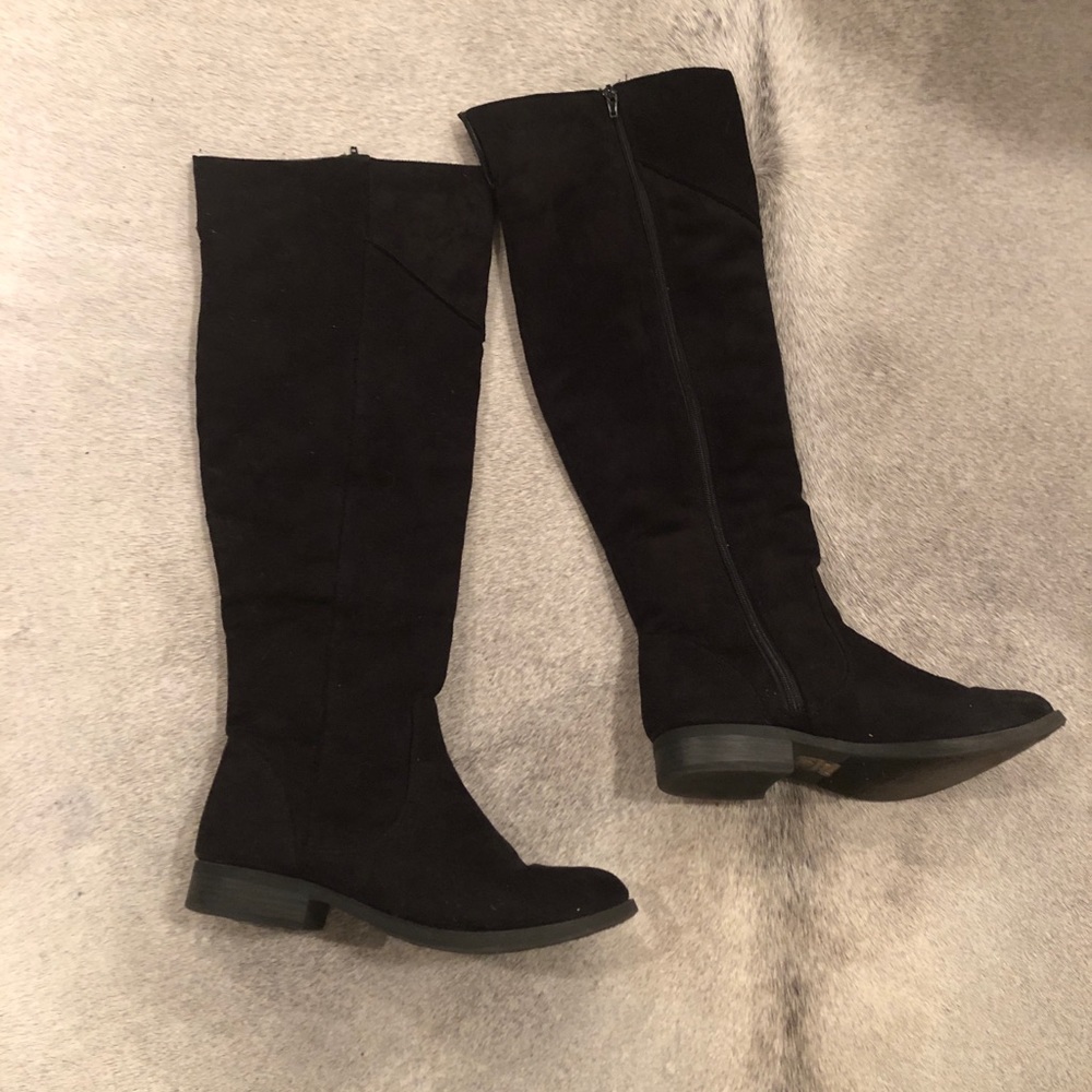 Knee high riding boots
